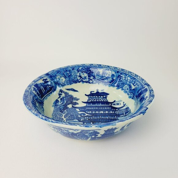 Vintage Blue & White VictorianWare Ironstone Bowl Chinoiserie Pagoda Blue Willow - Picture 1 of 15